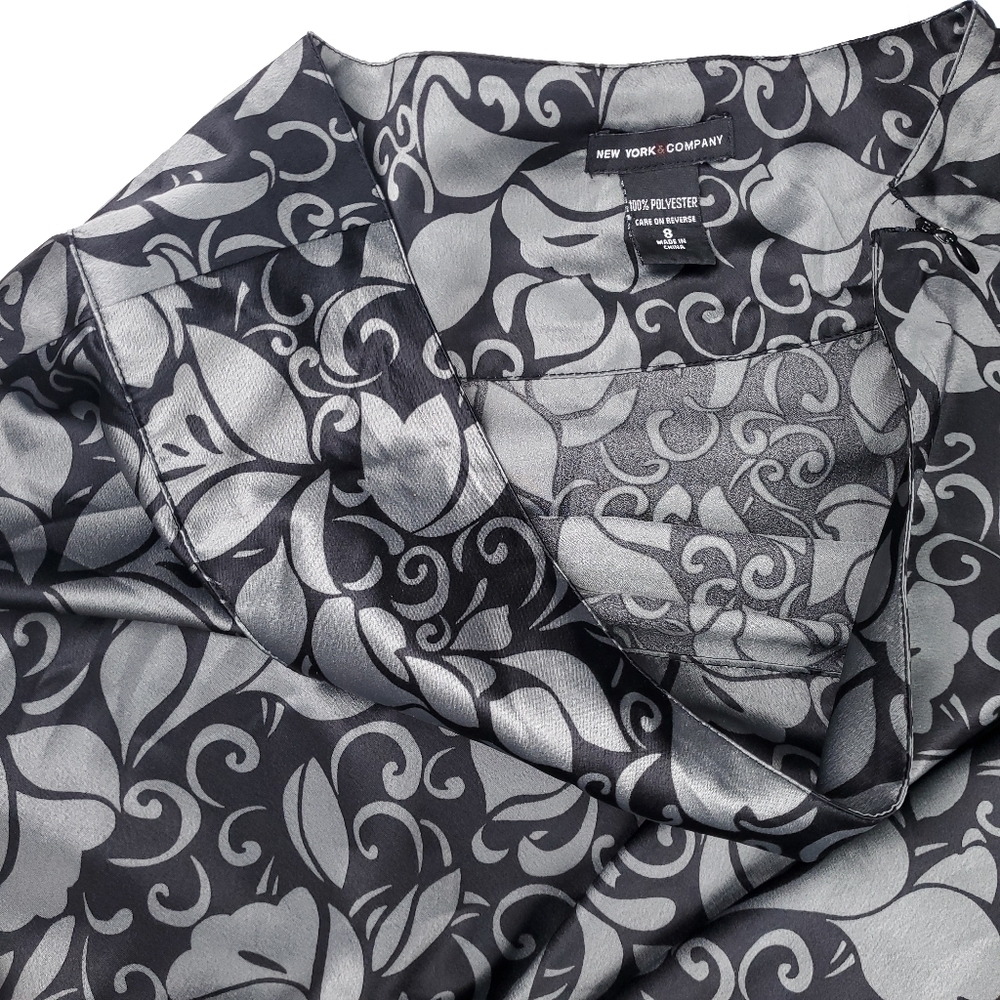 NY & Co Black Silver Satin Floral Skirt 8 - Picture 8 of 12